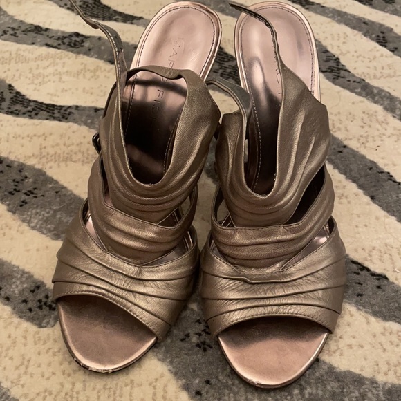 SEXY MARC FISHER HEELS *PICK 2 FOR $40* - Picture 3 of 7